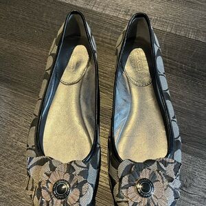 Coach Women's Black and Tan Patterned Flats